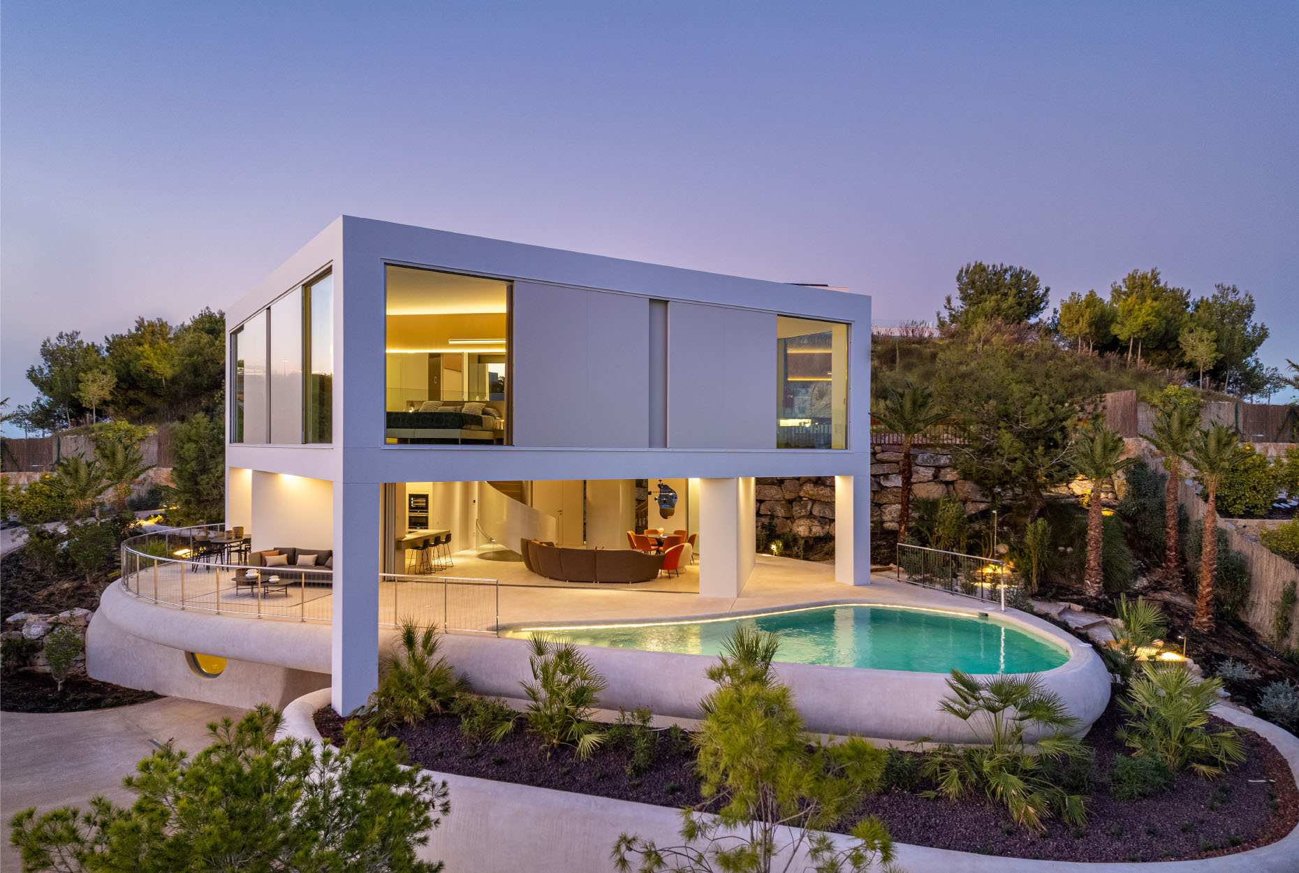 Exterior de la casa | Somium | Pebble
