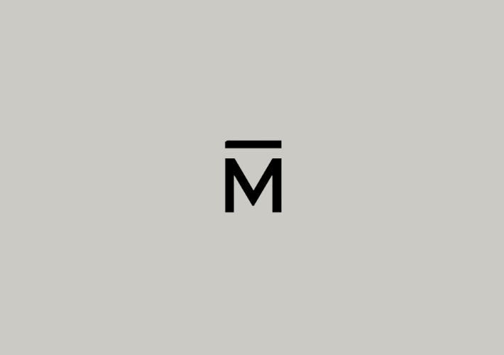 Somium logo fondo